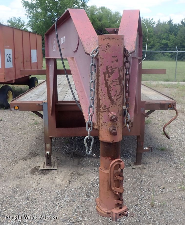 image for item DG3233 1996 PJ equipment trailer