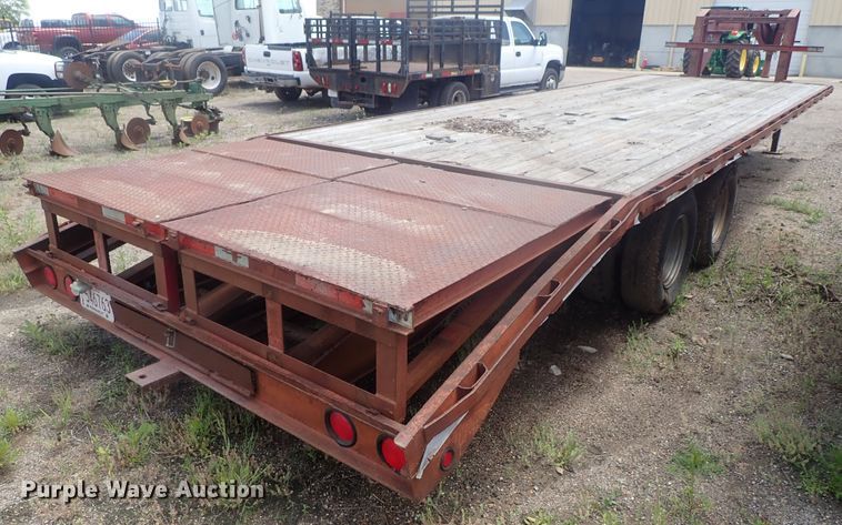 image for item DG3233 1996 PJ equipment trailer