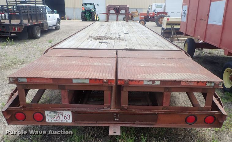 image for item DG3233 1996 PJ equipment trailer