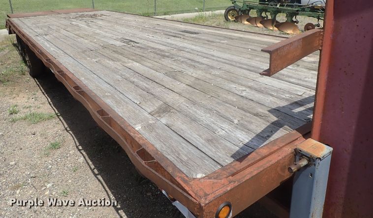 image for item DG3233 1996 PJ equipment trailer