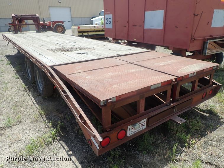 image for item DG3233 1996 PJ equipment trailer