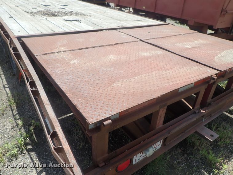 image for item DG3233 1996 PJ equipment trailer