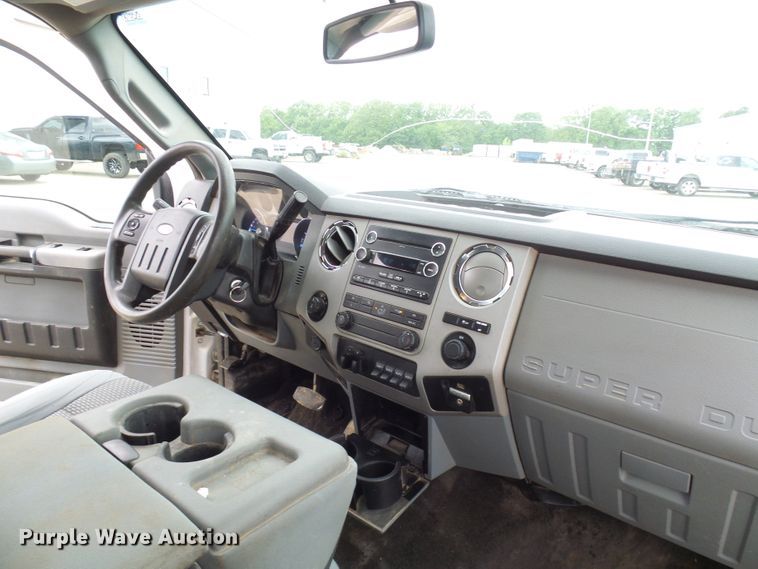 image for item DG5691 2015 Ford F250 Super Duty  SuperCab pickup truck