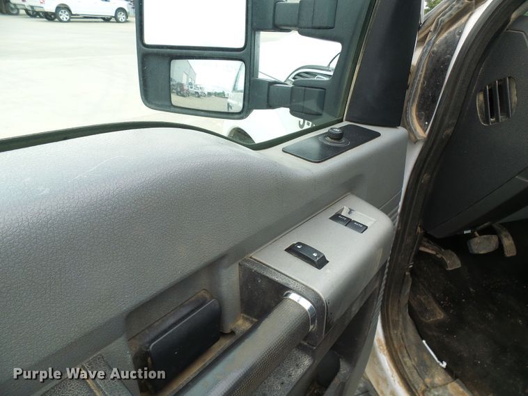 image for item DG5691 2015 Ford F250 Super Duty  SuperCab pickup truck