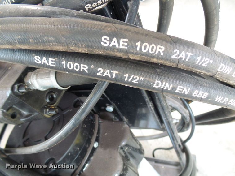 image for item DG5697 Maxjax Mfg. automotive lift