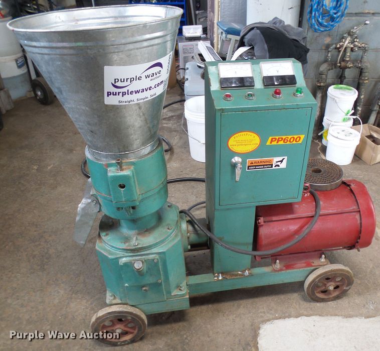 image for item DG5699 Pellet Pro Mfg. PP600 pellet maker