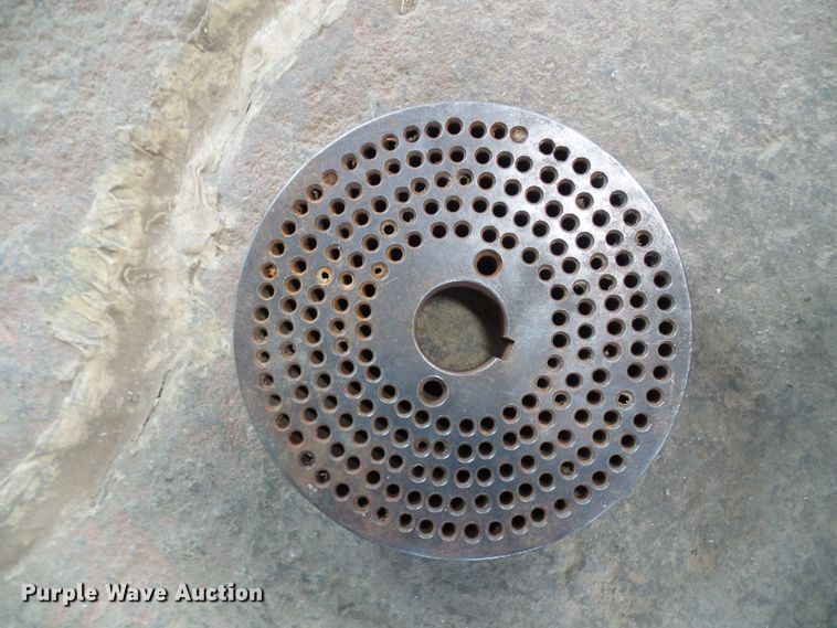 image for item DG5699 Pellet Pro Mfg. PP600 pellet maker