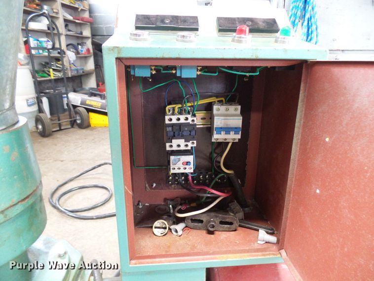 image for item DG5699 Pellet Pro Mfg. PP600 pellet maker