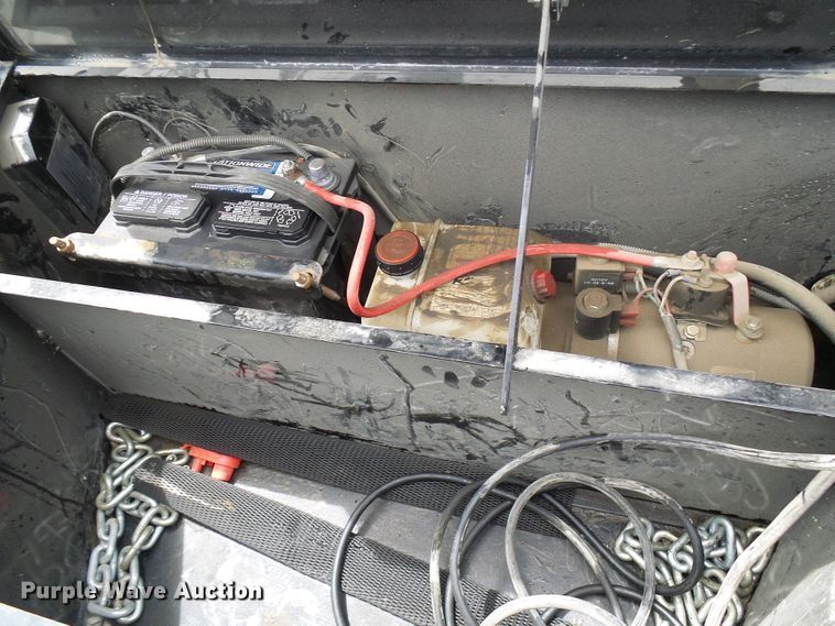 image for item DG5700 2018 Novae dump trailer