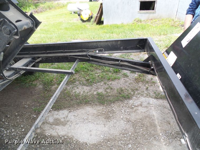 image for item DG5700 2018 Novae dump trailer