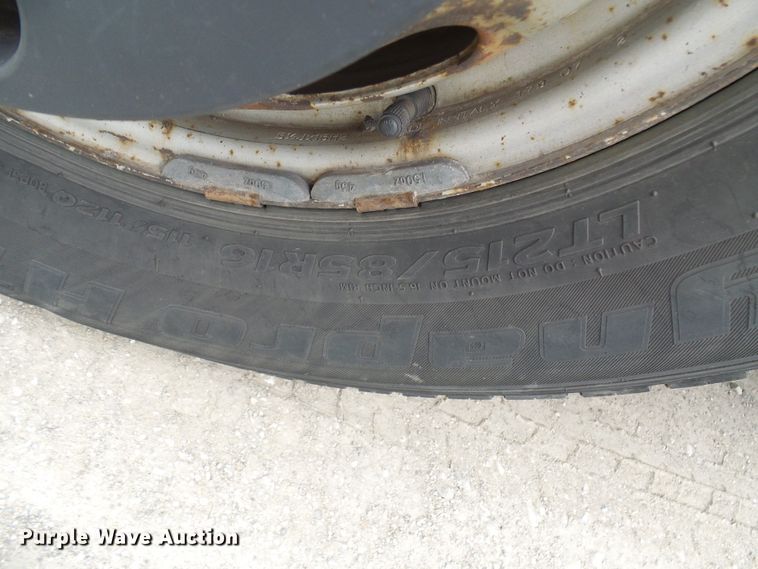 image for item DG5704 2008 Dodge Sprinter 3500  shuttle bus