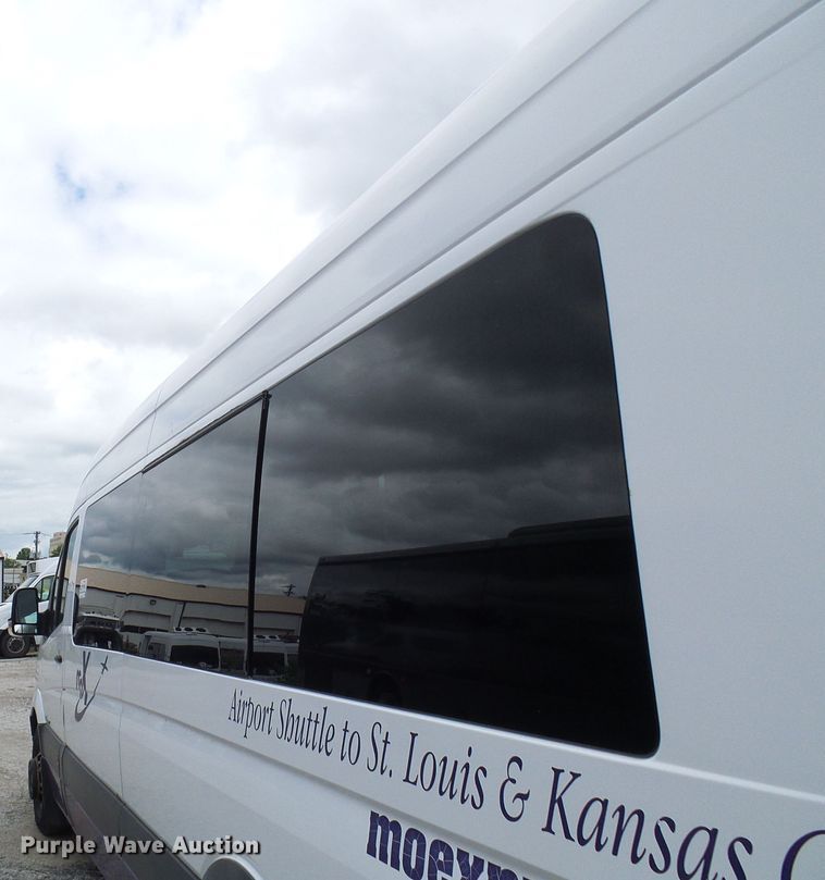 image for item DG5704 2008 Dodge Sprinter 3500  shuttle bus