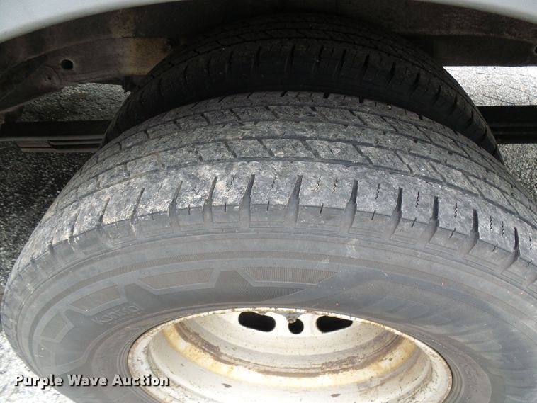 image for item DG5704 2008 Dodge Sprinter 3500  shuttle bus