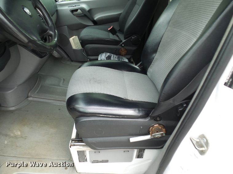 image for item DG5704 2008 Dodge Sprinter 3500  shuttle bus