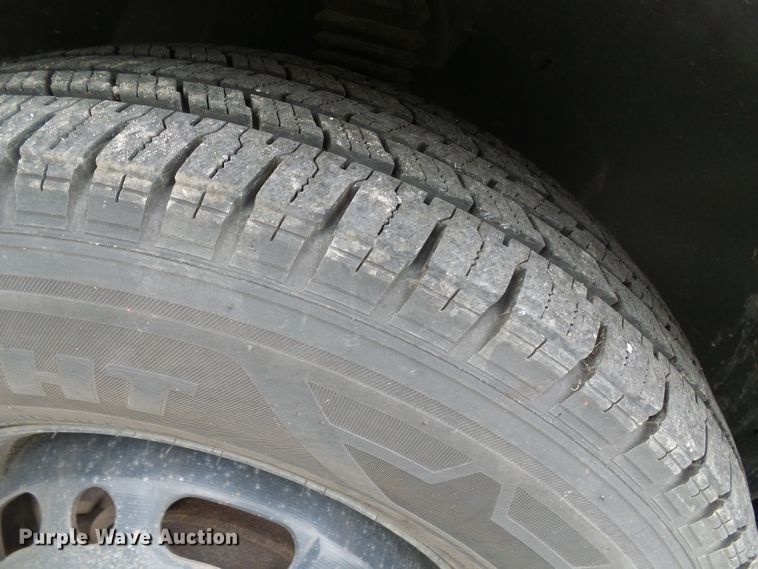 image for item DG5706 2008 Dodge Sprinter 3500  shuttle bus