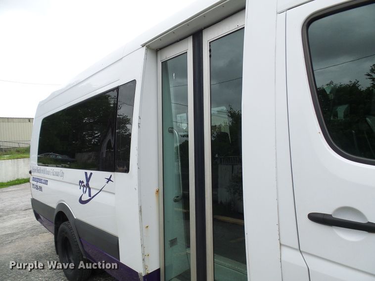 image for item DG5706 2008 Dodge Sprinter 3500  shuttle bus