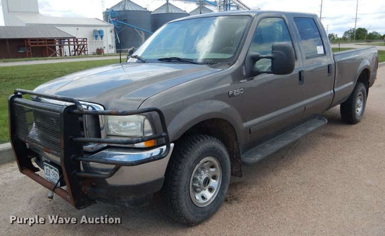 image for item DG5983 2002 Ford F250 Super Duty  Crew Cab pickup truck