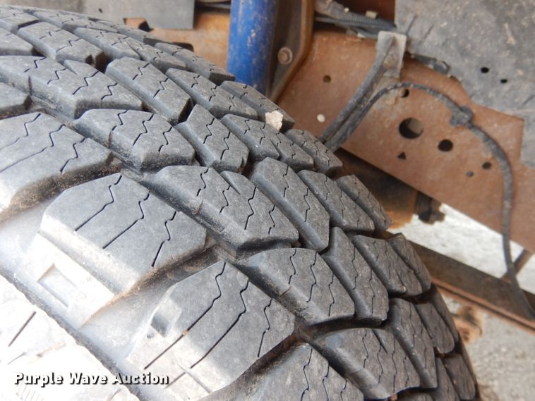 image for item DG5983 2002 Ford F250 Super Duty  Crew Cab pickup truck