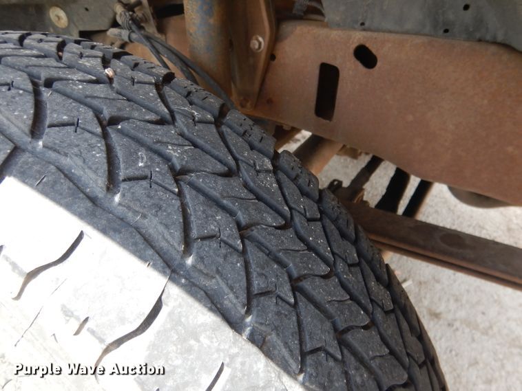 image for item DG5983 2002 Ford F250 Super Duty  Crew Cab pickup truck