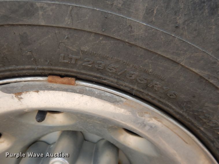 image for item DG5983 2002 Ford F250 Super Duty  Crew Cab pickup truck