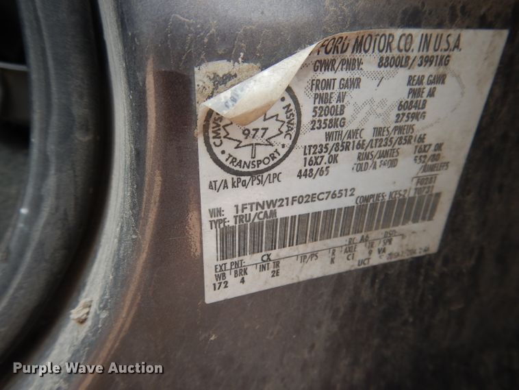 image for item DG5983 2002 Ford F250 Super Duty  Crew Cab pickup truck