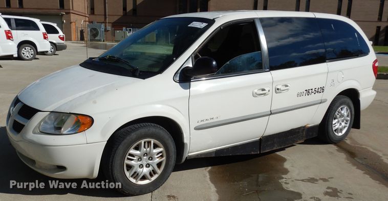 image for item DG6486 2001 Dodge Grand Caravan Sport  handicap accessible van