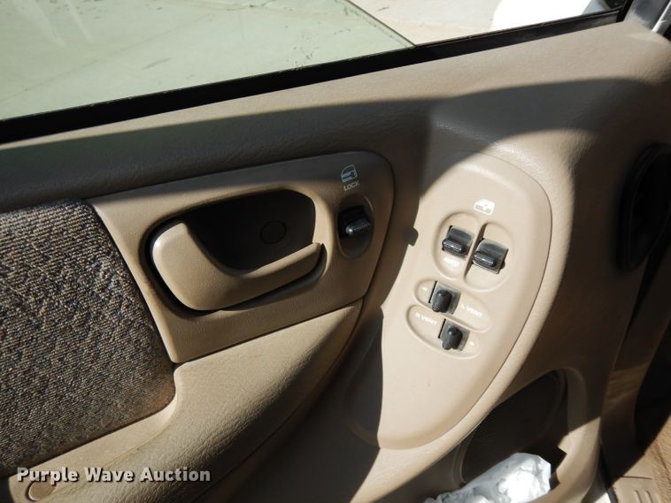 image for item DG6486 2001 Dodge Grand Caravan Sport  handicap accessible van