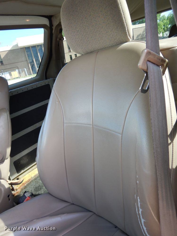 image for item DG6486 2001 Dodge Grand Caravan Sport  handicap accessible van