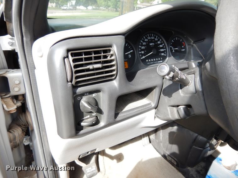 image for item DG6487 2001 Chevrolet Venture  van