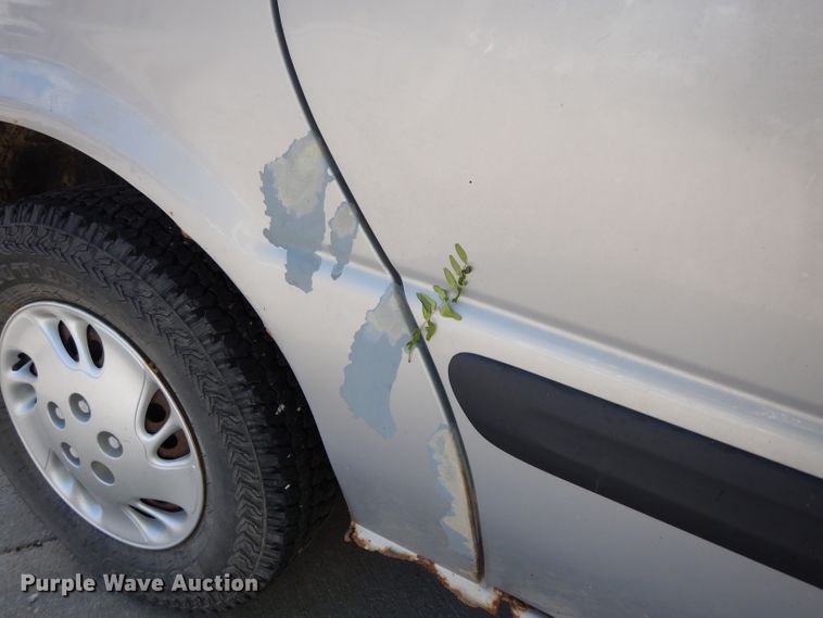 image for item DG6487 2001 Chevrolet Venture  van