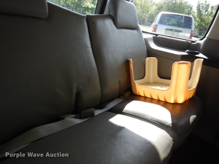 image for item DG6487 2001 Chevrolet Venture  van