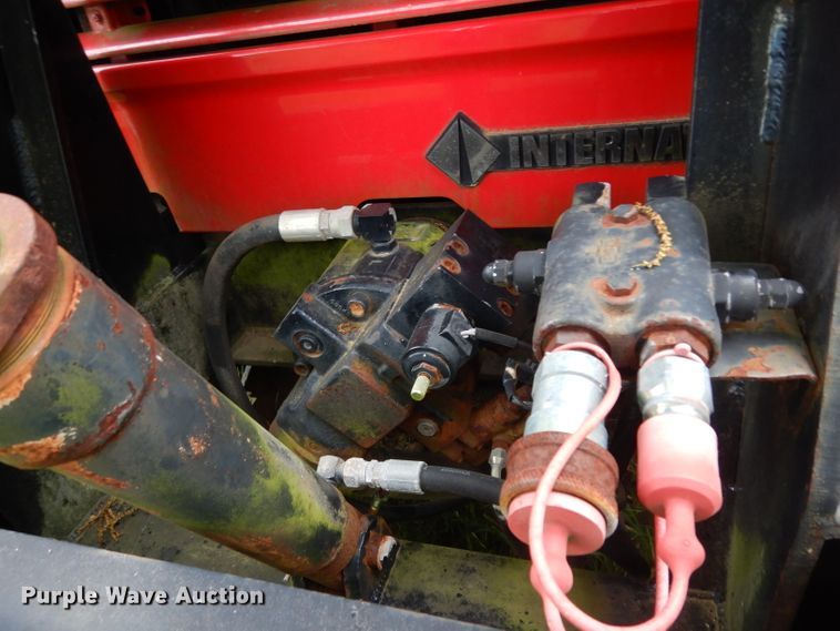 image for item DG6787 1998 International 4900  dump truck