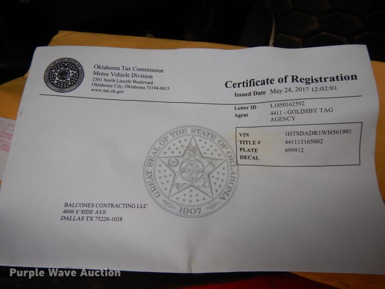 image for item DG6787 1998 International 4900  dump truck