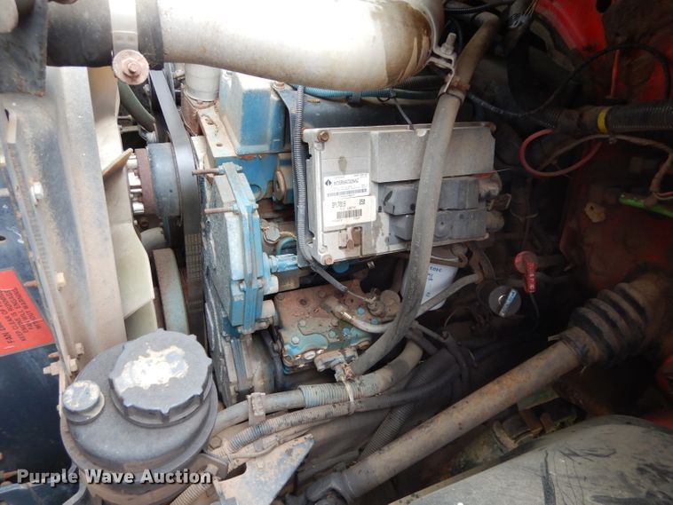 image for item DG6787 1998 International 4900  dump truck