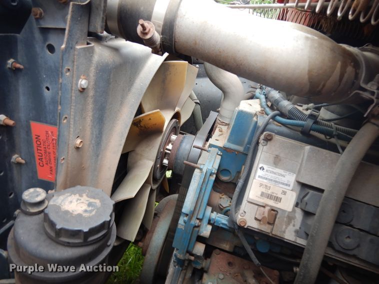 image for item DG6787 1998 International 4900  dump truck