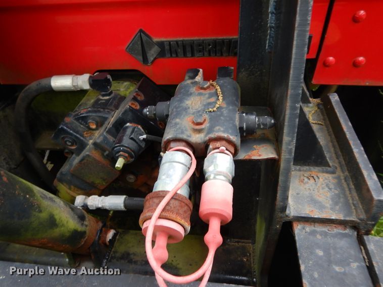 image for item DG6787 1998 International 4900  dump truck