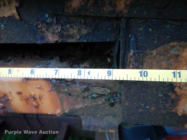 image for item DG6787 1998 International 4900  dump truck