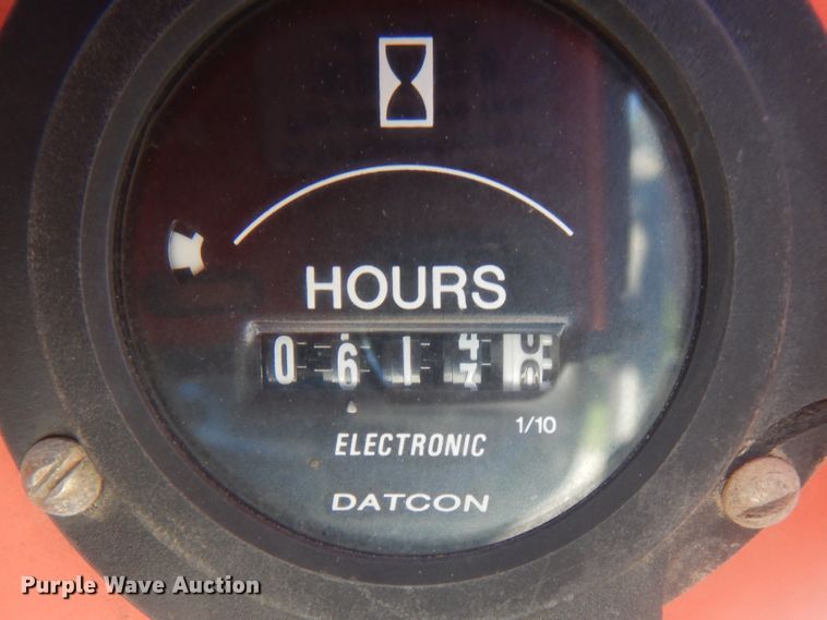 image for item DG8589 Spyder  forklift