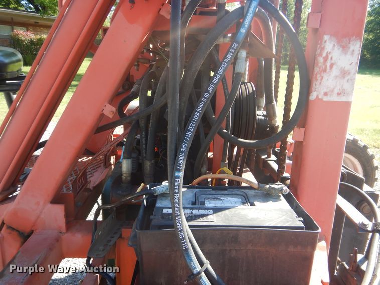 image for item DG8589 Spyder  forklift