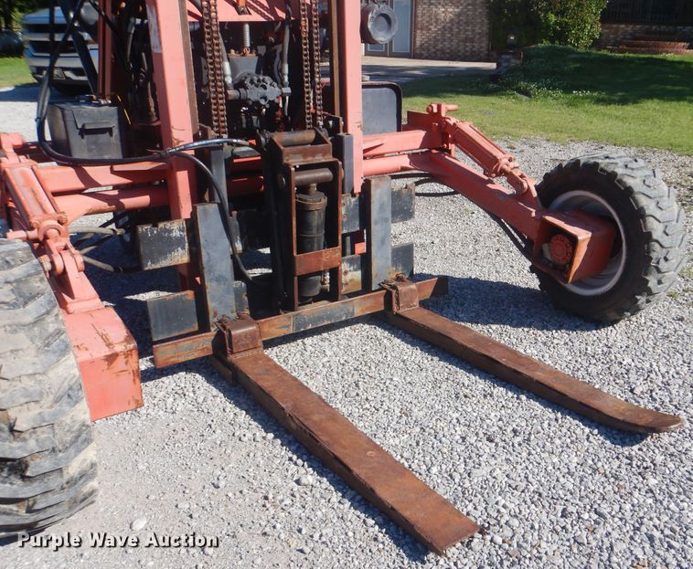 image for item DG8589 Spyder  forklift