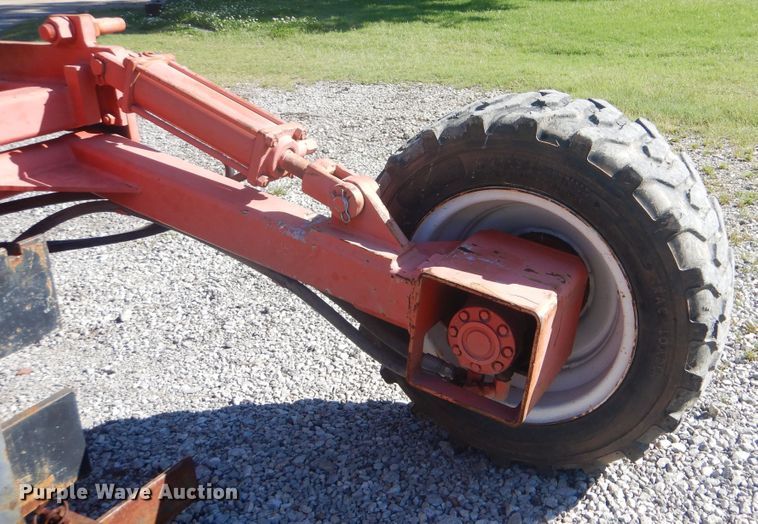 image for item DG8589 Spyder  forklift