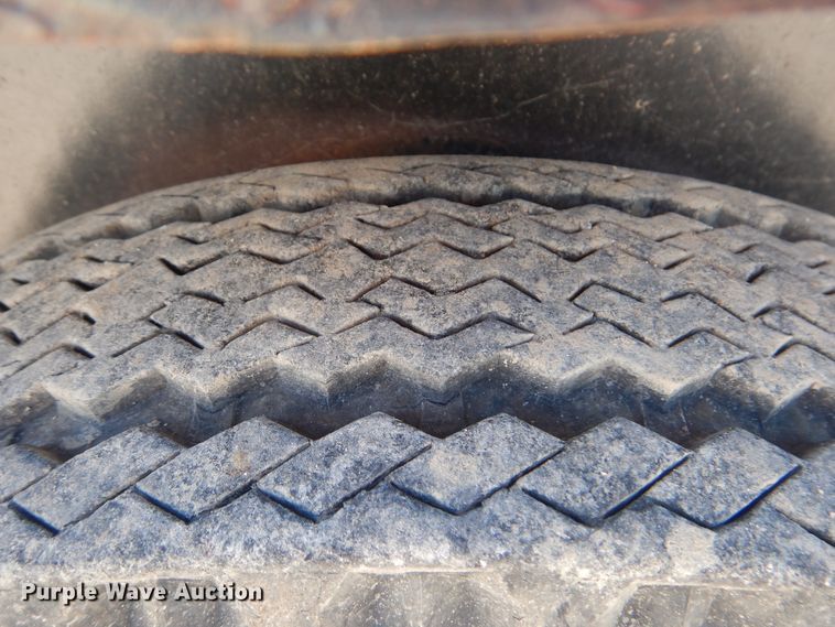 image for item DG8592 2003 Trailer Supply Center utility trailer