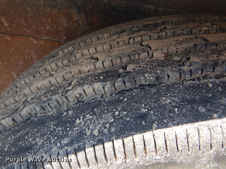 image for item DG8594 1999 Interstate equipment trailer