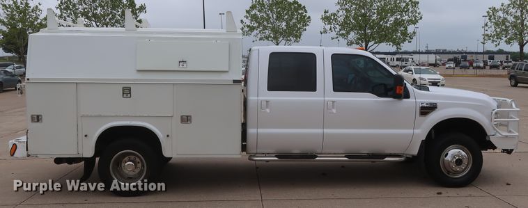 image for item DH0898 2010 Ford F350 Super Duty Lariat  Crew Cab utility bed pickup truck