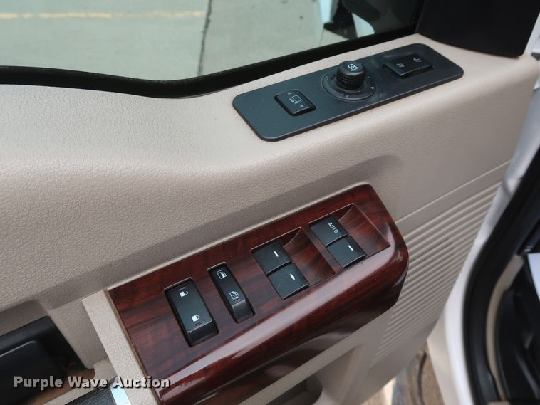 image for item DH0898 2010 Ford F350 Super Duty Lariat  Crew Cab utility bed pickup truck