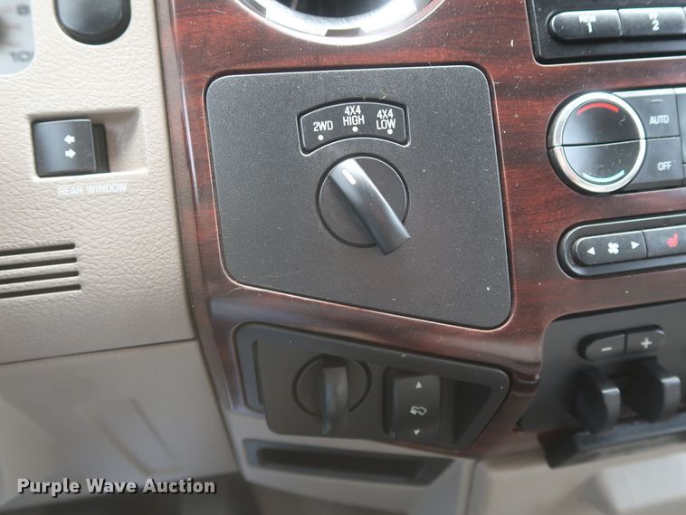 image for item DH0898 2010 Ford F350 Super Duty Lariat  Crew Cab utility bed pickup truck