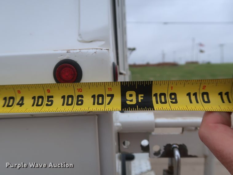 image for item DH0898 2010 Ford F350 Super Duty Lariat  Crew Cab utility bed pickup truck