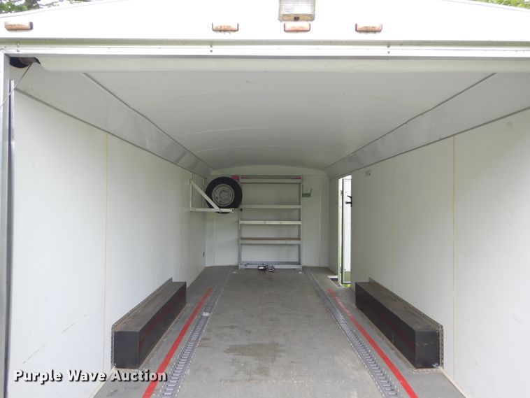 image for item DH4454 2006 Haulmark T25/20 enclosed cargo trailer