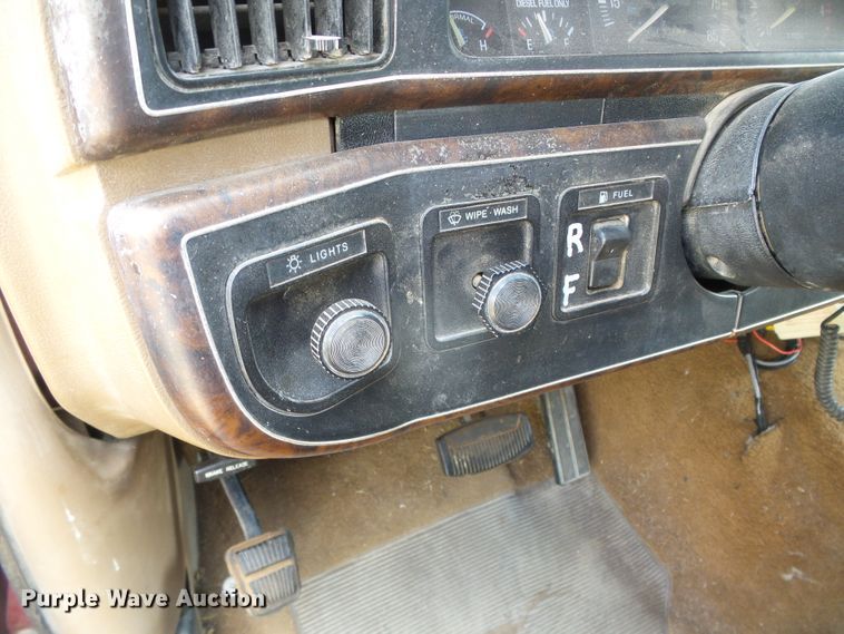 image for item DH4943 1990 Ford F350 Super Duty  SuperCab pickup truck