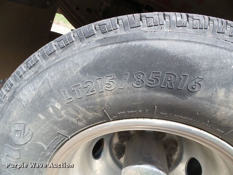 image for item DH4943 1990 Ford F350 Super Duty  SuperCab pickup truck